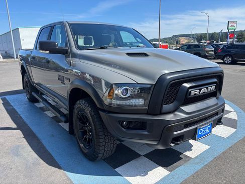 Used 2022 RAM 1500 Warlock w/ Ceramic Grey Warlock Package AWD/4WD image 8