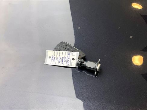 Used 2022 Chevrolet Tahoe High Country image 14