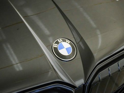 Used 2026 BMW X3 xDrive30i w/ Premium Package AWD/4WD image 8