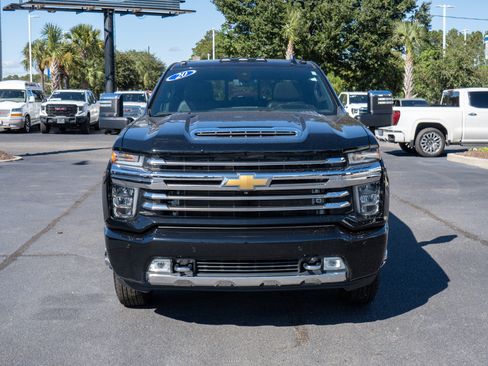 Used 2020 Chevrolet Silverado 3500 High Country image 8
