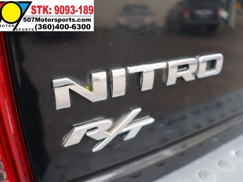 Used 2007 Dodge Nitro R/T image 16