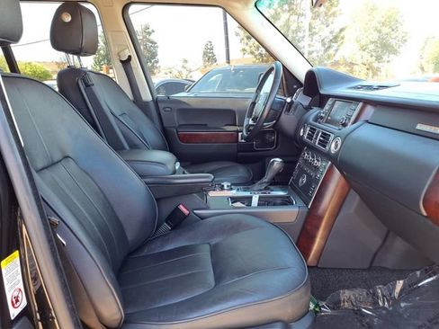 Used 2011 Land Rover Range Rover HSE AWD/4WD image 25