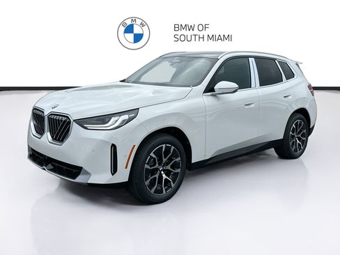 New 2026 BMW X3 xDrive30i w/ Premium Package AWD/4WD image 3
