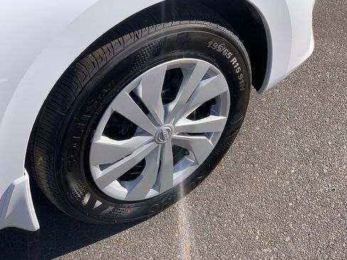 New 2025 Nissan Versa S w/ Trunk Package image 6