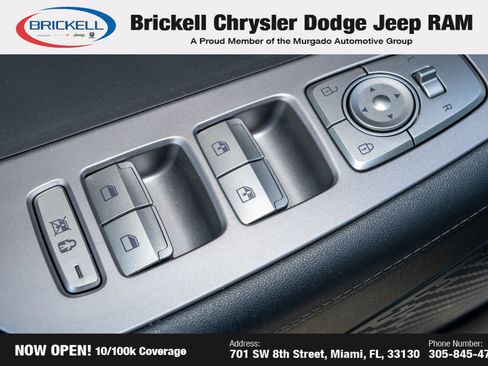 Used 2025 Hyundai Palisade SE image 28