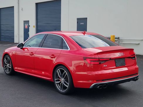 Used 2018 Audi S4 Premium Plus w/ S Sport Package AWD/4WD image 3