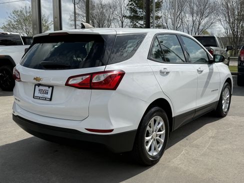 Used 2019 Chevrolet Equinox LS image 5