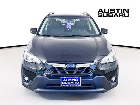 Used 2023 Subaru Crosstrek 2.5i Limited w/ Moonroof Package AWD/4WD image 3