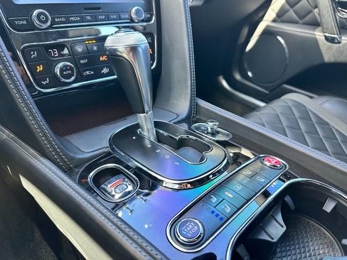 Used 2018 Bentley Flying Spur S V8 image 40