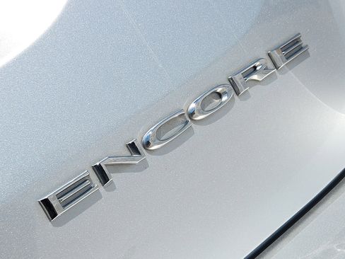 Used 2018 Buick Encore Preferred FWD image 11