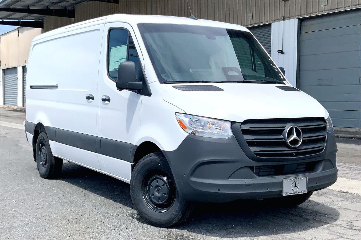 Used 2026 Mercedes-Benz Sprinter 2500 image 4