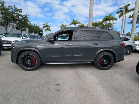 New 2026 Mercedes-Benz GLS 63 AMG 4MATIC image 5