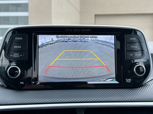 Used 2019 Hyundai Tucson Sport image 21