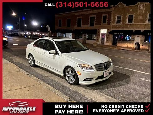 Used 2011 Mercedes-Benz C 300 4MATIC Sedan image 7