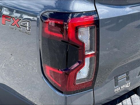 Used 2026 Ford Ranger Lariat w/ FX4 Off-Road Package AWD/4WD image 30