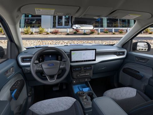 New 2025 Ford Maverick XLT image 9