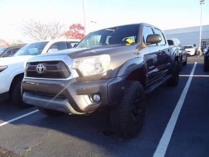Used 2015 Toyota Tacoma 4x4 Double Cab w/ SR5 Package