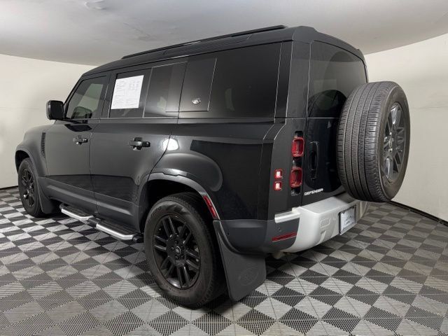 Used 2024 Land Rover Defender 110 S AWD/4WD image 4