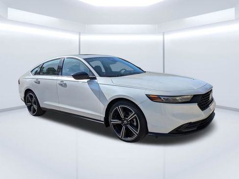New 2026 Honda Accord SE image 1