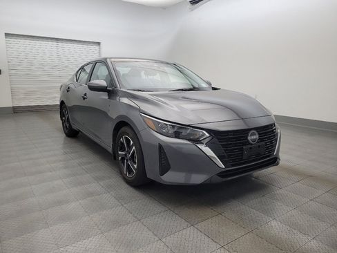 Used 2025 Nissan Sentra SV image 13