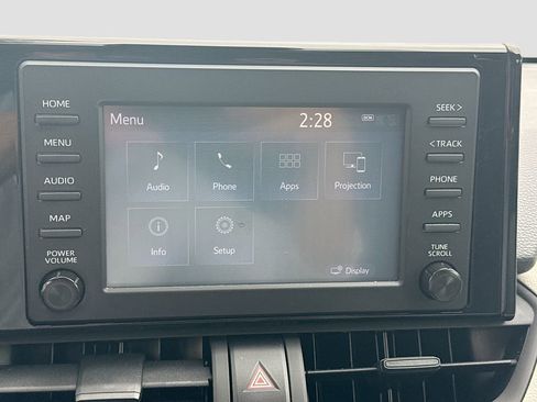Used 2019 Toyota RAV4 XLE FWD image 14