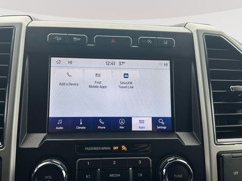 Used 2020 Ford F150 Lariat image 12