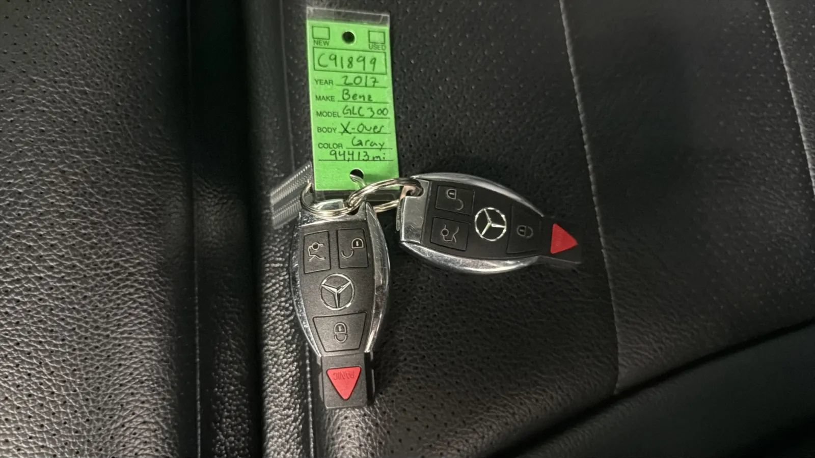 Used 2017 Mercedes-Benz GLC 300 4MATIC Coupe image 29