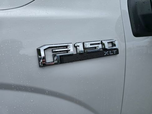 Used 2019 Ford F150 XLT w/ Equipment Group 301A Mid AWD/4WD image 10