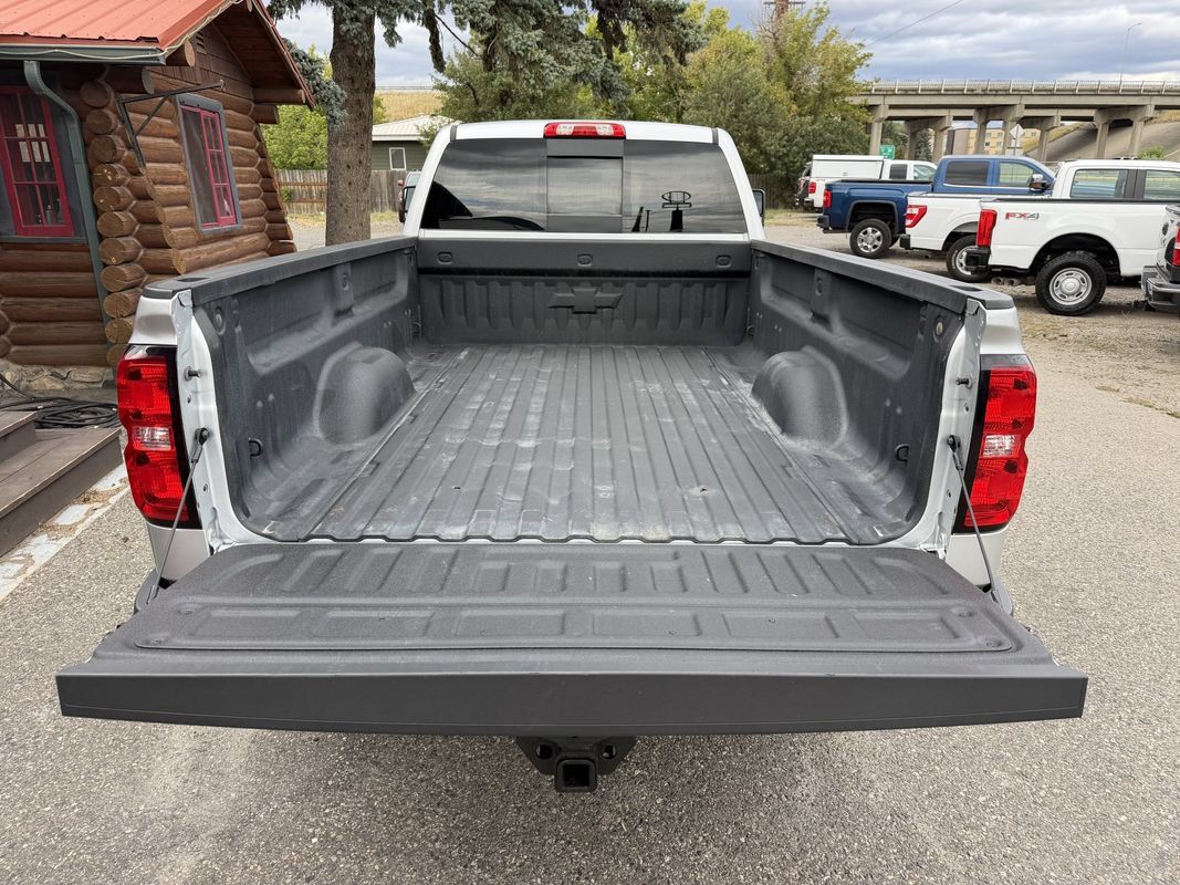 Used 2018 Chevrolet Silverado 3500 LT w/ LT Convenience Package AWD/4WD image 21