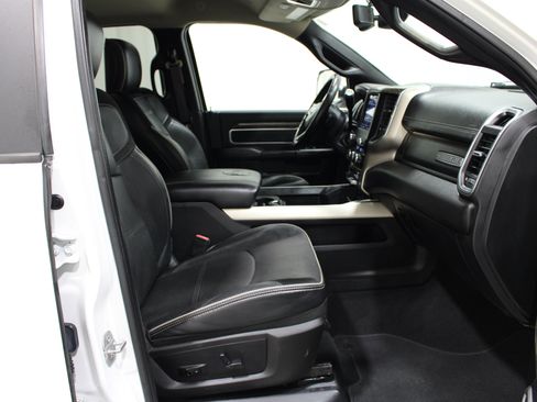 Used 2019 RAM 2500 Laramie AWD/4WD image 22