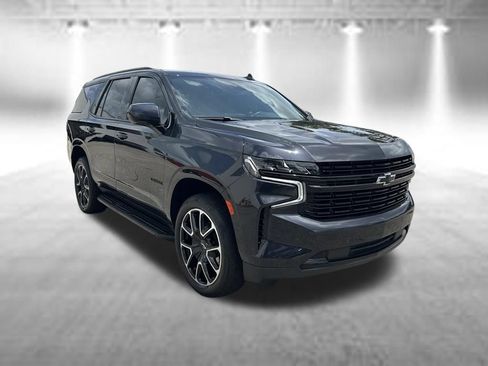 Used 2023 Chevrolet Tahoe RST RWD image 2