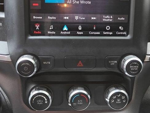 Used 2019 RAM 1500 Big Horn RWD image 7