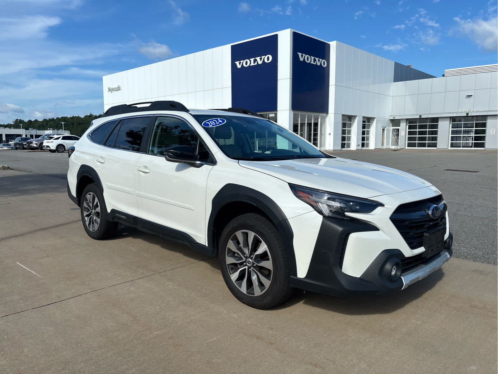 Used 2024 Subaru Outback Limited AWD/4WD image 2