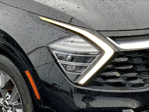 Used 2024 Kia Sportage SX image 25