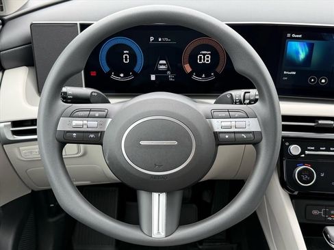 New 2026 Hyundai Tucson SEL image 18