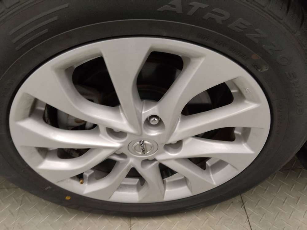 Used 2019 Nissan Sentra SV FWD image 31