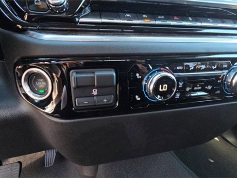 New 2026 GMC Sierra 1500 SLE w/ X31 Off-Road Package image 29