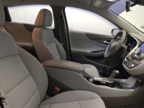 Used 2019 Chevrolet Malibu LS FWD image 21