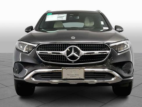 New 2025 Mercedes-Benz GLC 300 4MATIC image 3