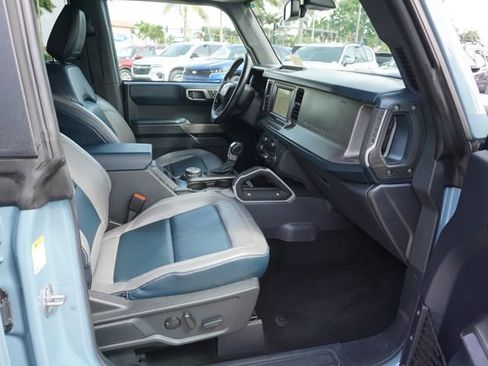 Certified 2023 Ford Bronco Outer Banks AWD/4WD image 3