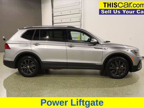 Used 2024 Volkswagen Tiguan SE image 8