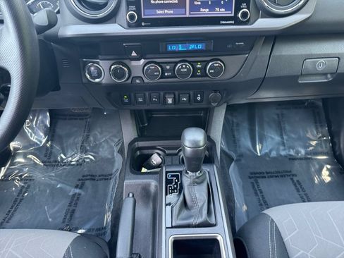 Used 2023 Toyota Tacoma TRD Sport w/ Technology Package AWD/4WD image 11