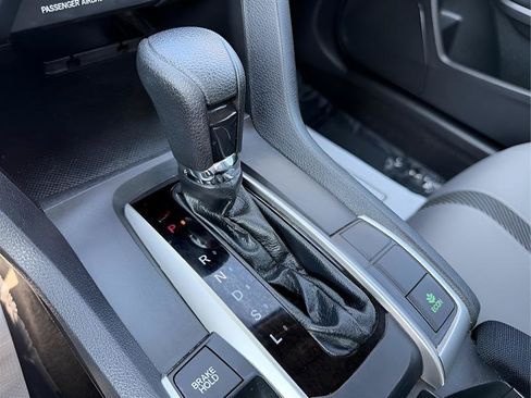 Used 2017 Honda Civic LX image 41