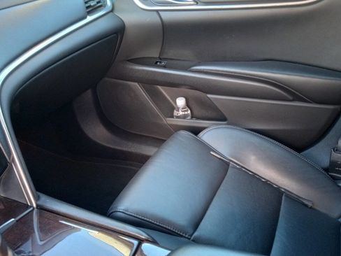 Used 2015 Cadillac XTS Hearse image 13