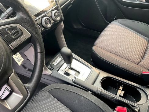 Used 2018 Subaru Forester 2.5i Premium w/ Protection Package #1 AWD/4WD image 20