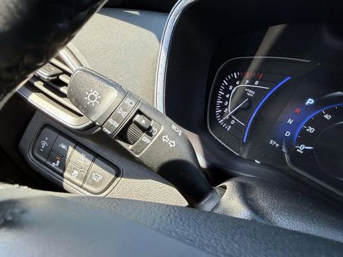 Used 2020 Hyundai Santa Fe Limited AWD/4WD image 24
