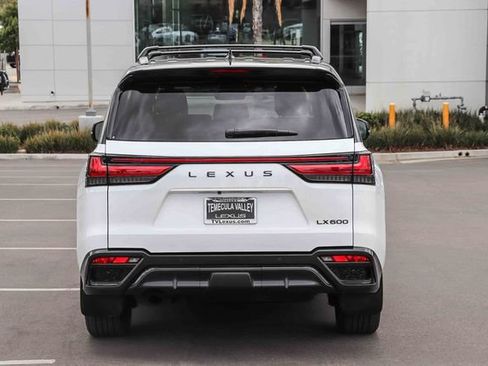Used 2024 Lexus LX 600 F Sport AWD/4WD image 5