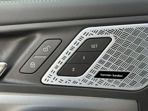 Used 2025 BMW X1 xDrive28i w/ Premium Package image 15