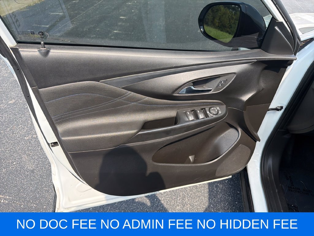 Used 2024 Buick Envista Sport Touring w/ Convenience I Package FWD image 12
