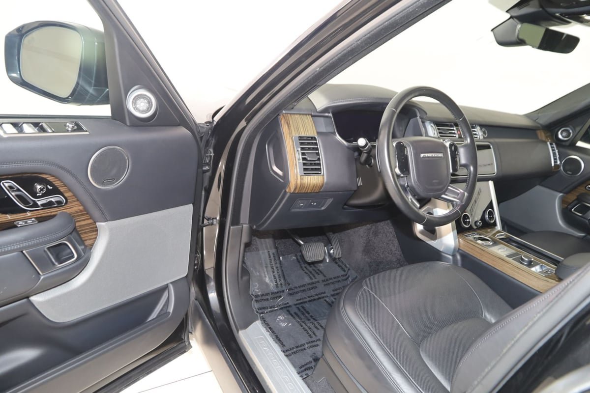 Used 2018 Land Rover Range Rover Supercharged AWD/4WD image 54
